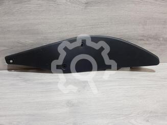 Крышка зеркала внутренняя правая Nissan Navara (Frontier) III (D40) 2004 - 2015