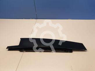 Накладка двери задней левой Mercedes-Benz C-Klasse IV W205 2014 - 2021