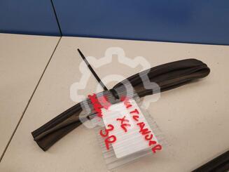 Уплотнитель двери Mitsubishi Outlander II 2005 - 2013