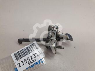 Ограничитель двери Renault Sandero I 2009 - 2014