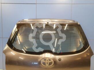 Стекло двери багажника Toyota Auris (E15) 2006 - 2012