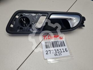 Ручка двери задней внутренняя левая Volkswagen Tiguan I 2007 - 2016