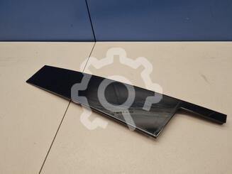 Накладка двери передней правой Mercedes-Benz GLC-Klasse I [X253] 2015 - н.в.
