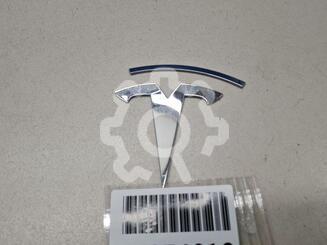 Эмблема Tesla Model 3 2017 - н.в.