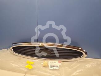 Решетка радиатора Ford Mondeo II 1996 - 2000