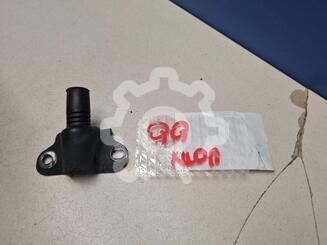 Отбойник крышки багажника Nissan Qashqai (J10) 2006 - 2014