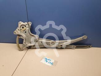 Стеклоподъемник передний правый Toyota Camry VIII [XV70] 2017 - н.в.