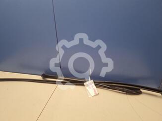 Уплотнитель стекла двери Toyota Highlander I (U20) 2001 - 2007