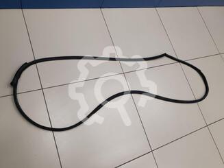 Уплотнитель двери Hyundai i40 2011 - н.в.