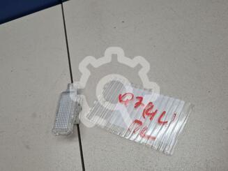 Плафон салонный Audi Q7 2005 - 2014 г.