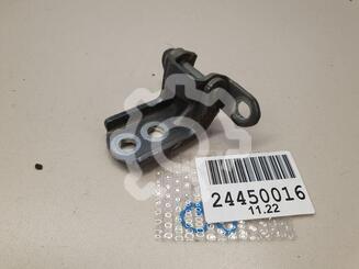 Петля двери Nissan Qashqai+2 (JJ10) 2008 - 2014