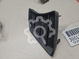 Заглушка бампера Toyota Hilux VII 2004 - 2015