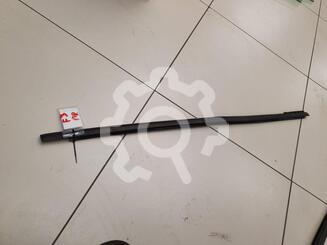 Молдинг двери передней правой Ford Focus III 2011 - 2019