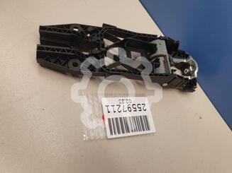 Кронштейн ручки Volkswagen Golf VII 2012 - 2020