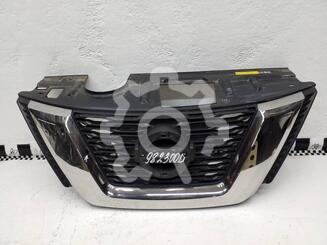 Решетка радиатора Nissan X - Trail (T32) c 2014 г.