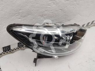 Фара правая Renault Kaptur 2016 - н.в.