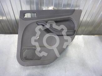 Обшивка двери задней правой Ford Focus II 2005 - 2011