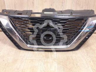 Решетка радиатора Nissan Qashqai (J11) c 2014 г.