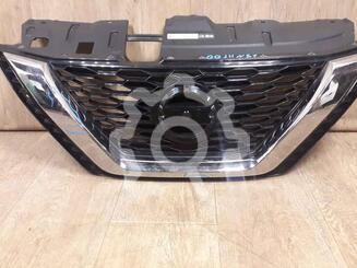 Решетка радиатора Nissan Qashqai (J11) c 2014 г.