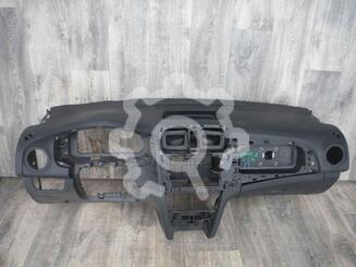 Торпедо Renault Logan II 2012 - н.в.