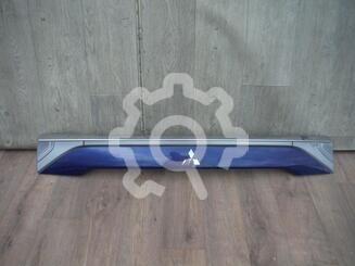 Накладка крышки багажника Mitsubishi Outlander III 2012 - 2024