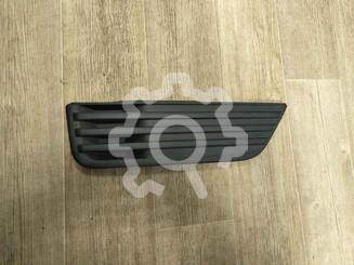 Рамка фары противотуманой правой Ford Focus II 2005 - 2011