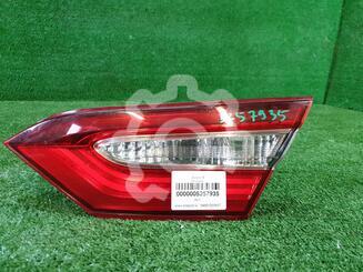 Фонарь задний внутренний правый Toyota Camry VIII [XV70] 2017 - н.в.
