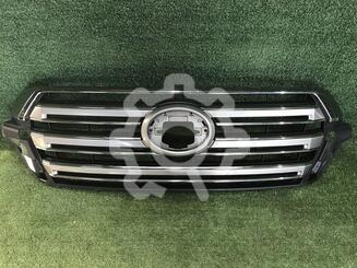 Решетка радиатора Toyota Land Cruiser [200] 2007 - 2021