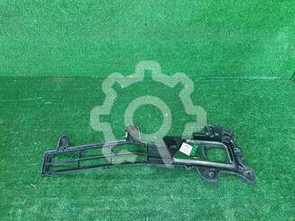 Решетка в бампер Toyota Land Cruiser [200] 2007 - 2021