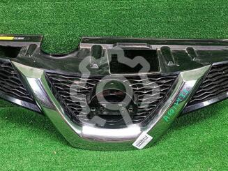 Решетка радиатора Nissan X - Trail (T32) c 2014 г.