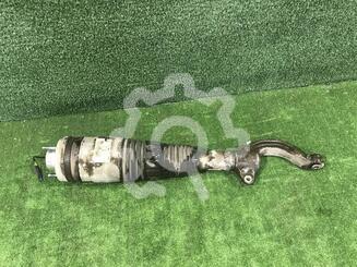 Стойка передней двери левая Maserati Levante I 2016 - н.в.