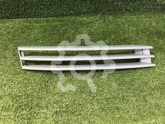 Решетка в бампер Land Rover Range Rover IV 2012 - 2022