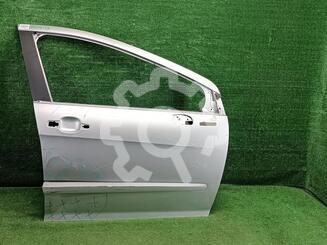 Дверь передняя правая Peugeot 308 2007 - 2015