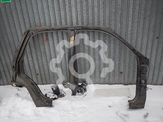 Боковина правая Cadillac Escalade III 2006 - 2014