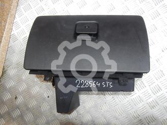 Бардачок Cadillac STS 2005 - 2011