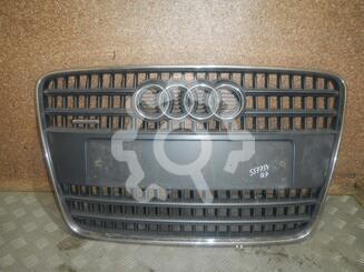 Решетка радиатора Audi Q7 2005 - 2014 г.