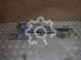 Воздуховод радиатора Ford Focus II 2005 - 2011