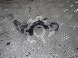 Петля двери Ford Focus II 2005 - 2011