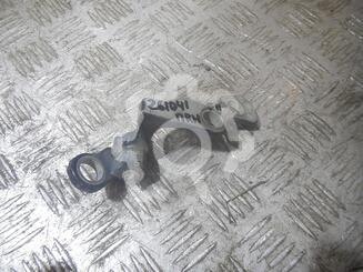 Петля двери передней Ford Focus II 2005 - 2011