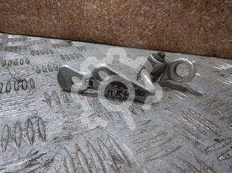 Петля двери передней Ford Focus II 2005 - 2011