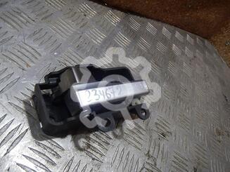 Ручка двери внутренняя левая Ford Focus II 2005 - 2011