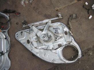 Стеклоподъемник задний правый Ford Focus II 2005 - 2011