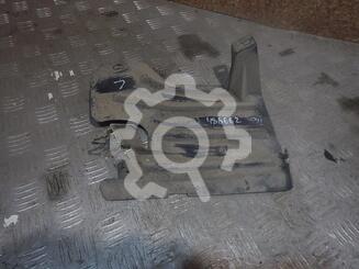 Накладка (кузов наружные) Ford Focus II 2005 - 2011