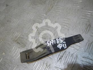 Кронштейн фар правый Ford Focus II 2005 - 2011
