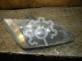Фара правая Ford Focus II 2005 - 2011