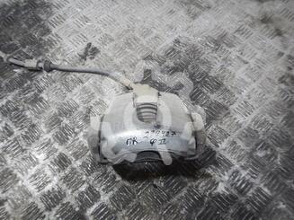 Суппорт передний правый Ford Focus II 2005 - 2011