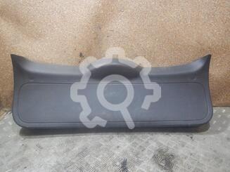 Обшивка двери багажника Ford Focus II 2005 - 2011