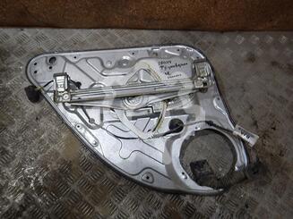 Стеклоподъемник задний правый Ford Focus II 2005 - 2011