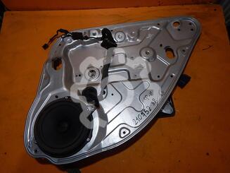 Стеклоподъемник задний правый Ford Focus II 2005 - 2011