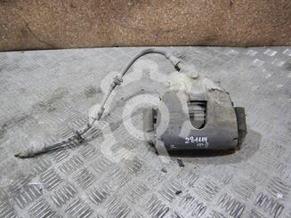 Суппорт передний правый Ford Focus II 2005 - 2011